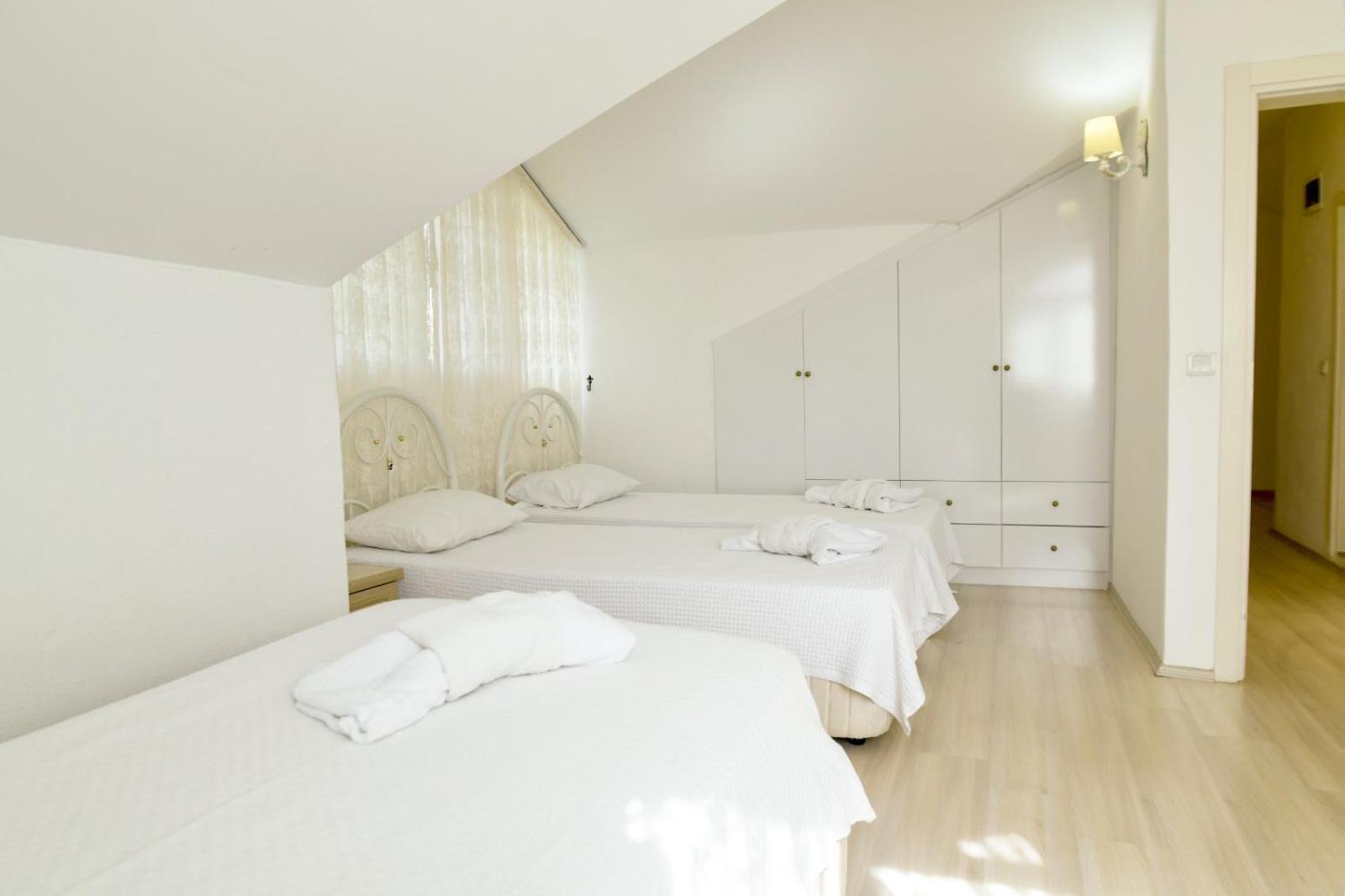 Kekik Azure Homes Oeluedeniz Fethiye Habitación foto